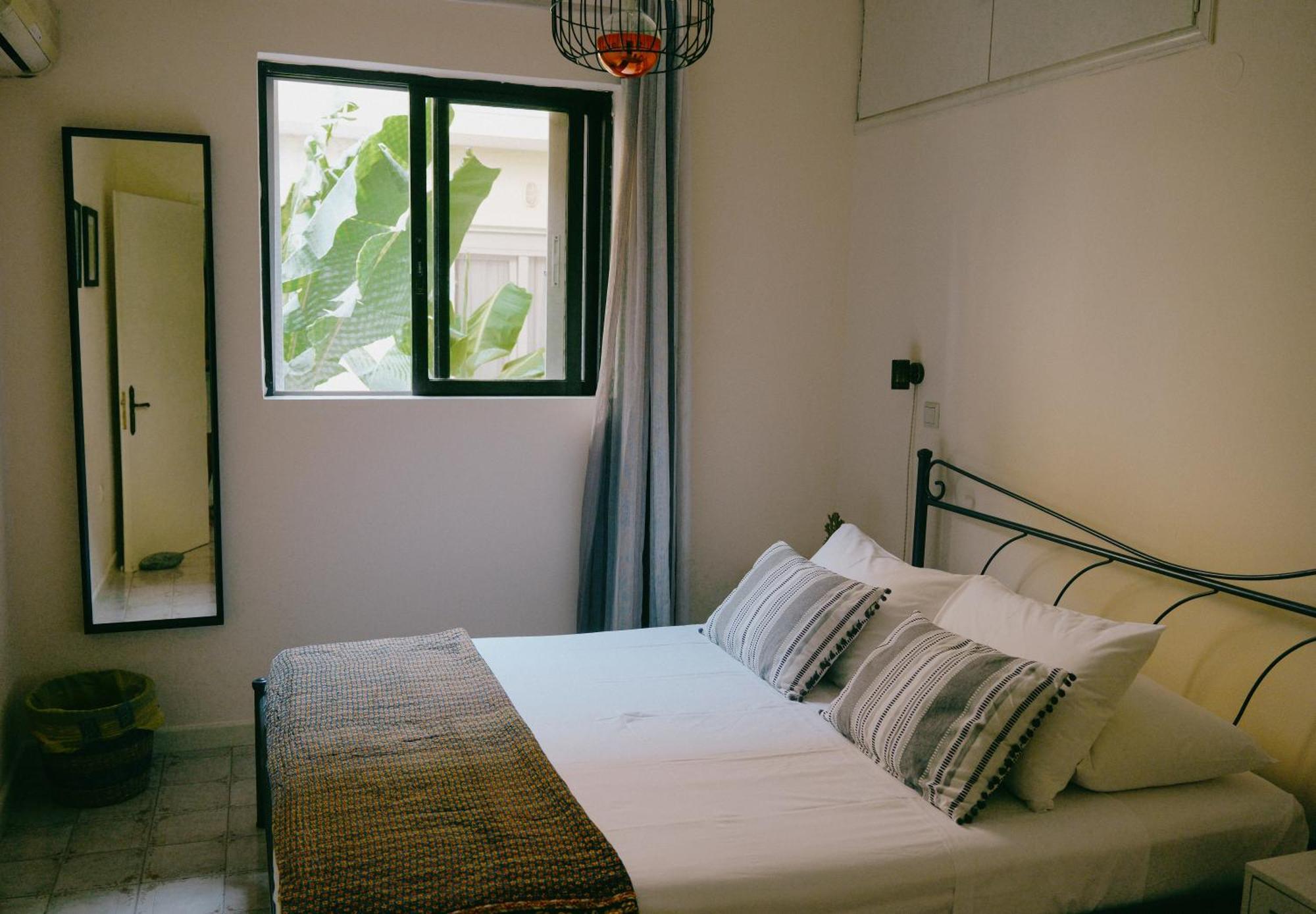 Rhodes Backpackers Boutique Hostel And Apartments Rhodes City Ngoại thất bức ảnh